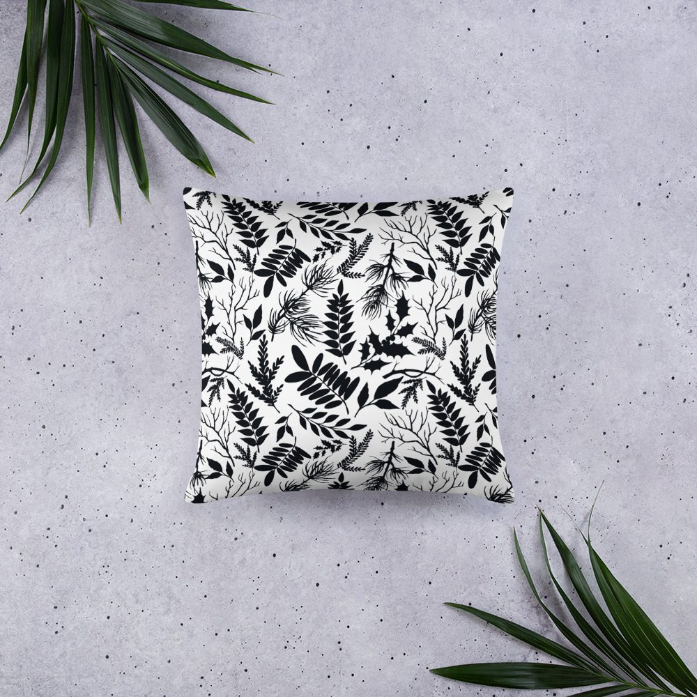 Basic Pillow ‘Witchy Winter BW Plants II’