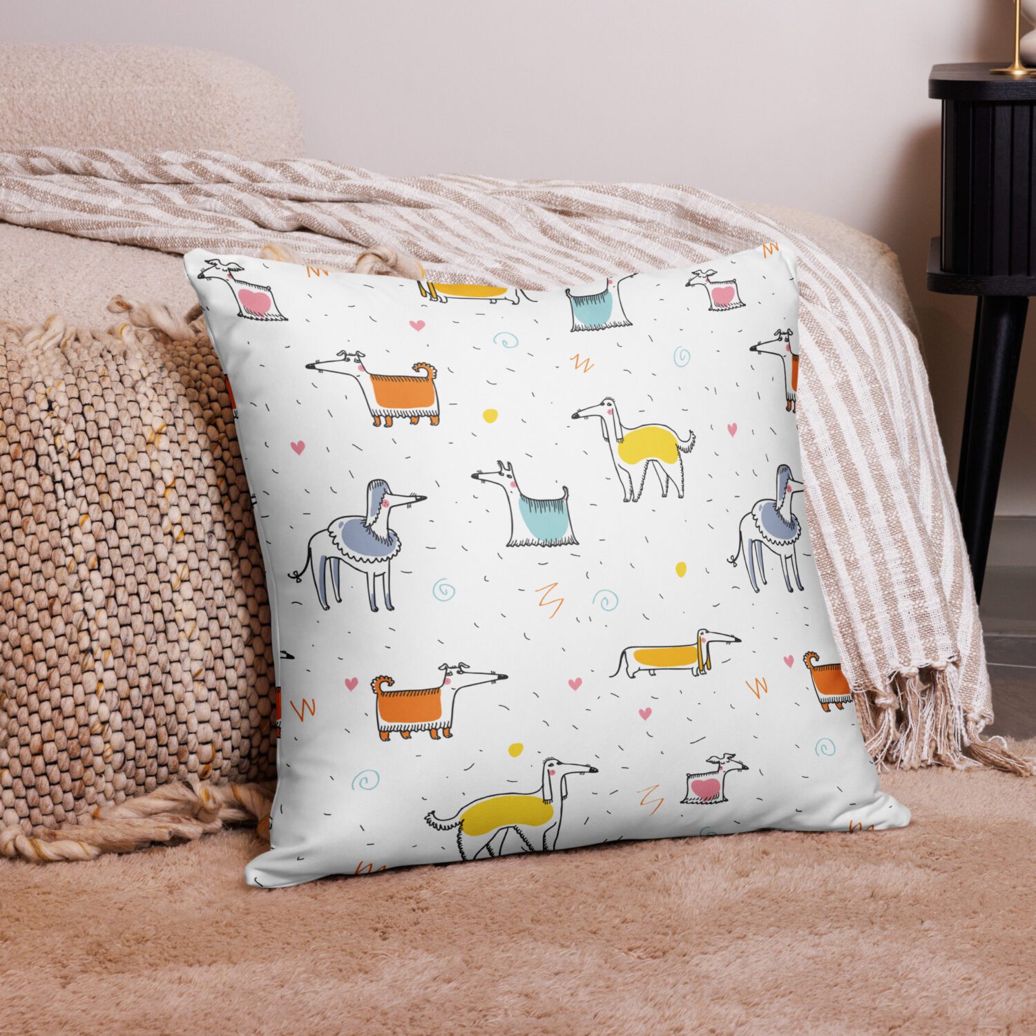 Basic Pillow 'Busy Sausage I'