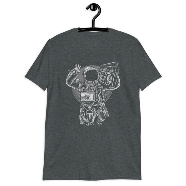 Basic T-Shirt ‘Astronaut Boombox’